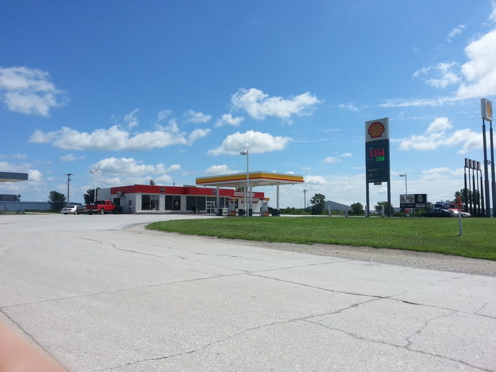 TAYLOR QUIK PIK Updated October 2024 11 East St, Shelby, Iowa