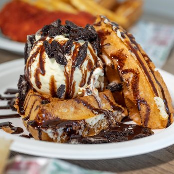 Sal's Nashville Hot Chicken - a waffle with ice cream and chocolate sauce - Halal Near Me - Plano, Texas