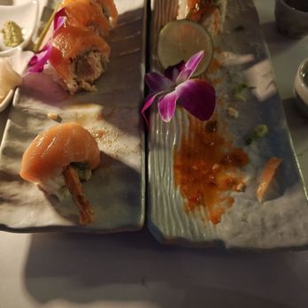 Fish Boon - Del Mar sushi roll (left). It says spicy but ours was not. Right was Albacore Delight basically albacore and avocado, slightly spicy. - Japanese Near Me - Carlsbad, California Fish Boon - Del Mar sushi roll (left). It says spicy but ours was not. Right was Albacore Delight basically albacore and avocado, slightly spicy. - Japanese Near Me - Carlsbad, California