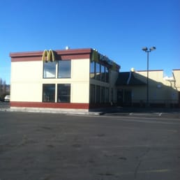 the exterior of a mcdonald's restaurant the exterior of a mcdonald's restaurant