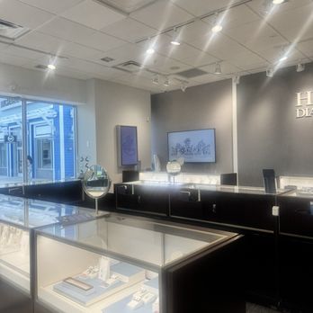 Helzberg Diamonds - Jewelry Near Me - Lutz, Florida Helzberg Diamonds - Jewelry Near Me - Lutz, Florida