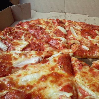 Empire Lounge & Pizzeria - Pepperoni and onions yummm - Pizza Near Me - Miami, Florida Empire Lounge & Pizzeria - Pepperoni and onions yummm - Pizza Near Me - Miami, Florida