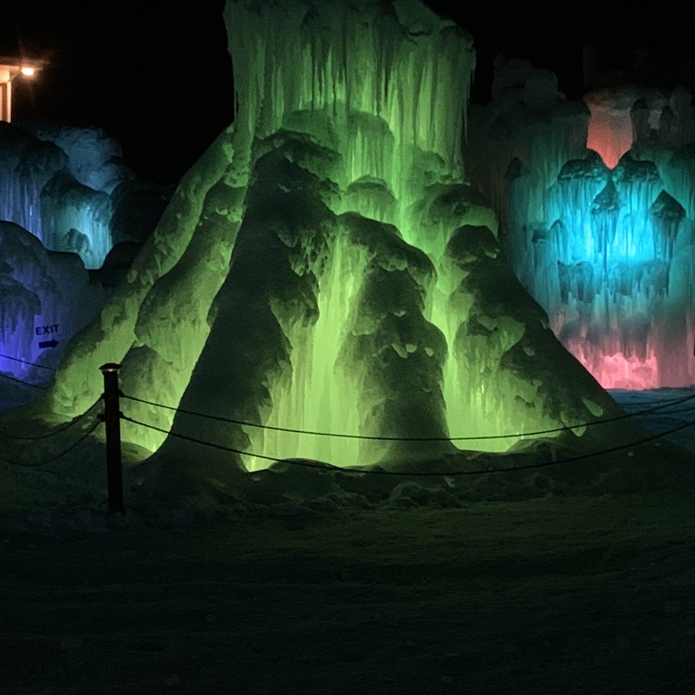 Lots of colors in the Castles. Lots of colors in the Castles.