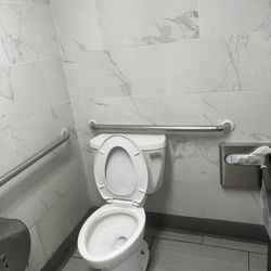 Chevron - Clean restroom
