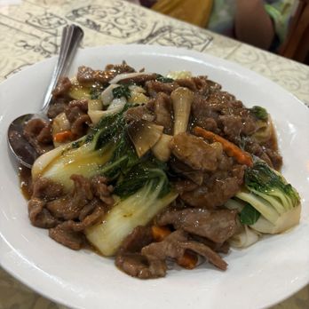 East Ocean Seafood Restaurant - Beef chow fun - Dim Sum Near Me - Alameda, California East Ocean Seafood Restaurant - Beef chow fun - Dim Sum Near Me - Alameda, California