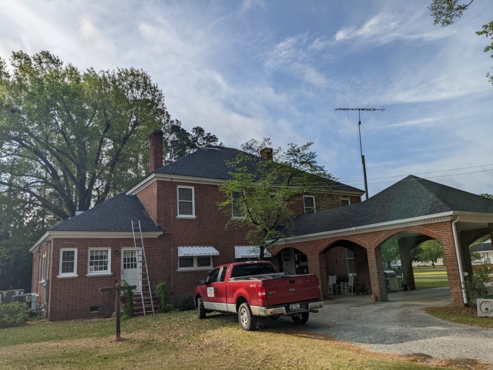 Slide of Soles Roofing
