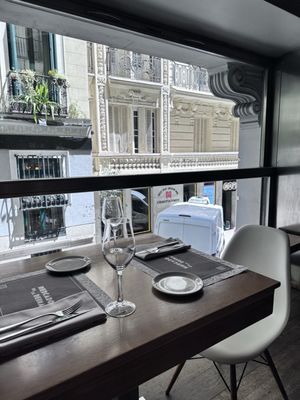 Mercado de la Reina 12 by null