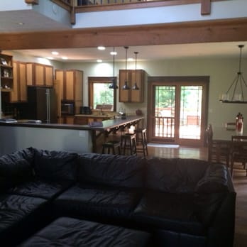 Moondance Vacation Homes - Big sky-main level. - Vacation Rentals Near Me - Nashville, Indiana