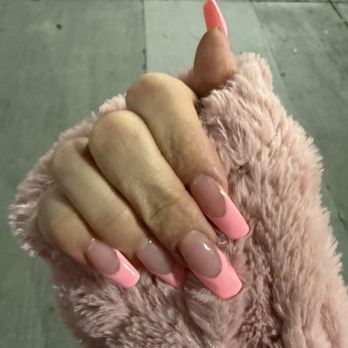 Tiffany's Nails - Nail Salons Near Me - Capitola, California