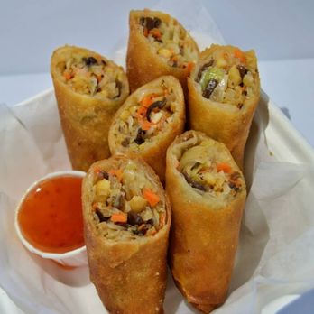Henry's Hip Eats - Veggie springrolls - Vietnamese Near Me - Vancouver, British Columbia Henry's Hip Eats - Veggie springrolls - Vietnamese Near Me - Vancouver, British Columbia