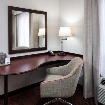 Hampton Inn & Suites Dothan - Hotels Near Me - Dothan, Alabama Hampton Inn & Suites Dothan - Hotels Near Me - Dothan, Alabama