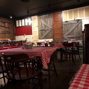 Double Barrel BBQ - The decorative scenery and buffet line at Double Barrel Barbecue. - Barbeque Near Me - Sedro-Woolley, Washington Double Barrel BBQ - The decorative scenery and buffet line at Double Barrel Barbecue. - Barbeque Near Me - Sedro-Woolley, Washington