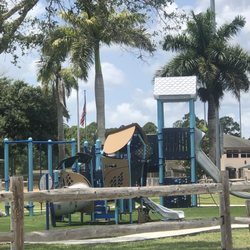 Acreage Pines Community Park