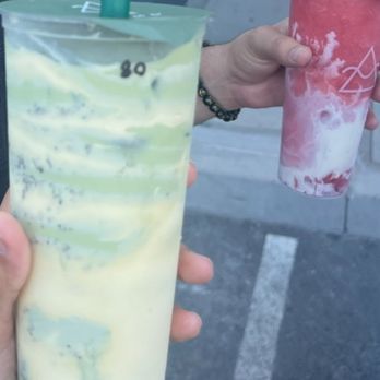 OMOMO Tea Shoppe - Oreo Brule Green Milk Tea & Strawberry Tornado - Bubble Tea Near Me - Brea, California OMOMO Tea Shoppe - Oreo Brule Green Milk Tea & Strawberry Tornado - Bubble Tea Near Me - Brea, California