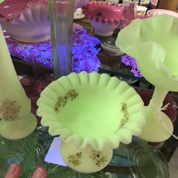 Todays best find! Hand painted Fenton uranium glass. Todays best find! Hand painted Fenton uranium glass.