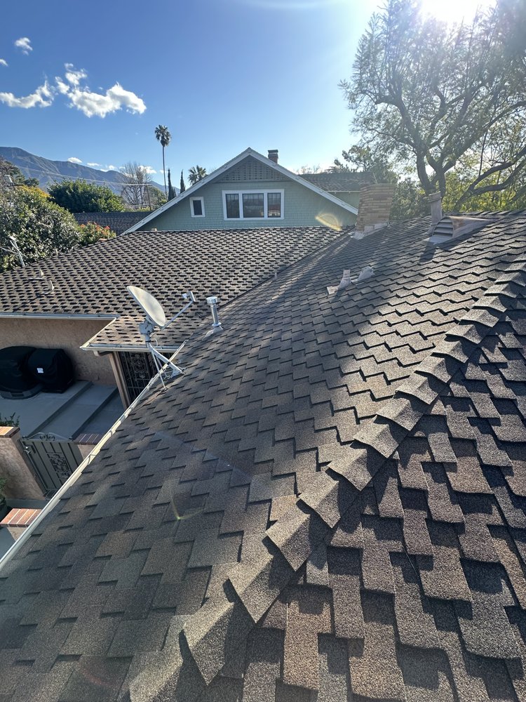 Slide of Garvey Roofing