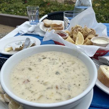 Sam's Chowder House - Clam chowder - Seafood Near Me - Half Moon Bay, California Sam's Chowder House - Clam chowder - Seafood Near Me - Half Moon Bay, California