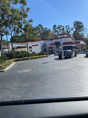 In-N-Out Burger by null