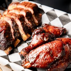 Bubbies BBQ