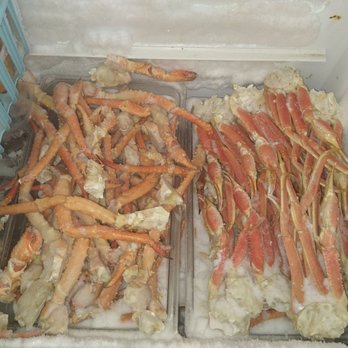 Deans Seafood - Crab leggggs - Seafood Markets Near Me - Bay Shore, New York