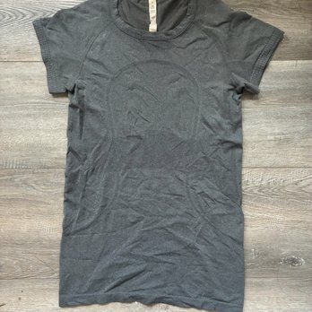 Red White & Blue Thrift Store - Lululemon Grey Swiftly Tech for under $10! - Thrift Stores Near Me - Covina, California Red White & Blue Thrift Store - Lululemon Grey Swiftly Tech for under $10! - Thrift Stores Near Me - Covina, California