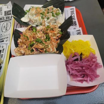 Fikscue Craft BBQ - Potato salad, cole slaw, pickled onions and peppers. - Barbeque Near Me - Alameda, California