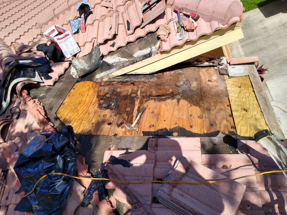 Slide of M G Construction Group