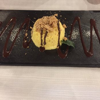 Arca Risto & Grill - Ice cream with Amaretti cookies - Italian Near Me - Bardolino, VR