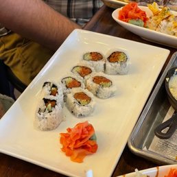 Xiao Spicy Tuna Roll