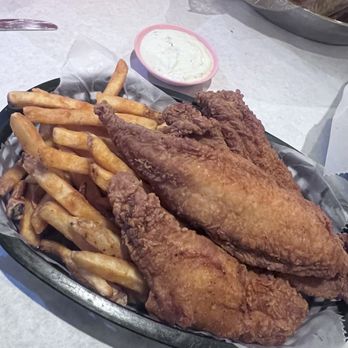 La Juicy Seafood - Overcooked, under seasoned catfish - Cajun/Creole Near Me - O'Fallon, Missouri La Juicy Seafood - Overcooked, under seasoned catfish - Cajun/Creole Near Me - O'Fallon, Missouri