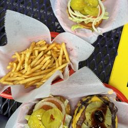 Big Kahuna Pub And Grill - Big kahuna