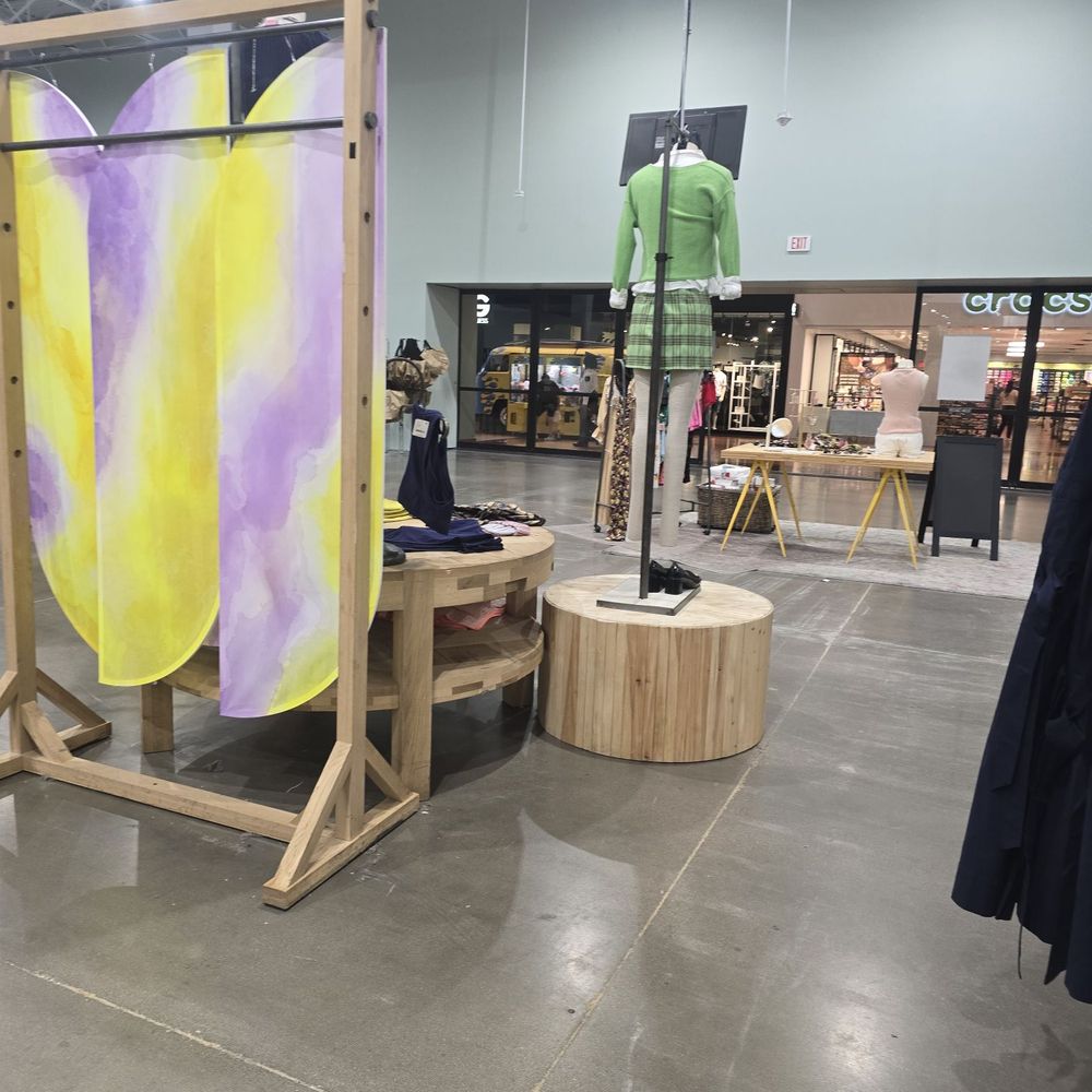 Reclectic - Thrift Stores Near Me - Tempe, Arizona