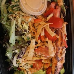 BJ's Restaurant & Brewhouse - Asian salad w salmon