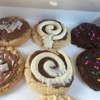 Crumbl - Outer Banks - Cookies! - Bakeries Near Me - Southern Shores, North Carolina Crumbl - Outer Banks - Cookies! - Bakeries Near Me - Southern Shores, North Carolina