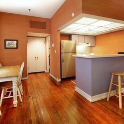 Talbot Heirs Guesthouse - Suite #3 Kitchen Area