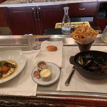 Bouchon - Special of the day entree - Scallops & Mussels - French Near Me - Las Vegas, Nevada