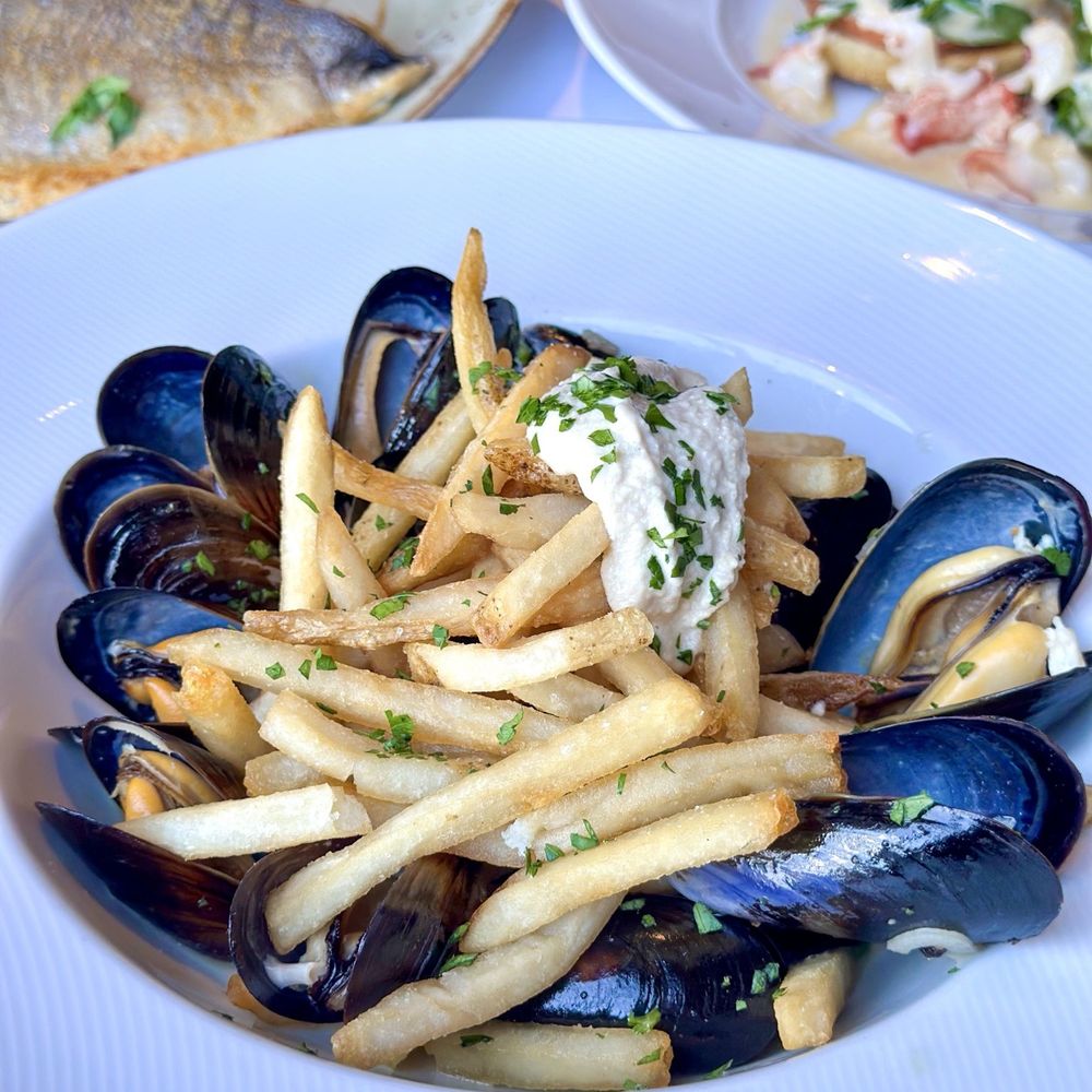 Waterbar - Cider glazed mussels. Photo by @martiwantsmore (IG). - Seafood Near Me - San Francisco, California Waterbar - Cider glazed mussels. Photo by @martiwantsmore (IG). - Seafood Near Me - San Francisco, California