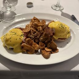 Eggs Benedict