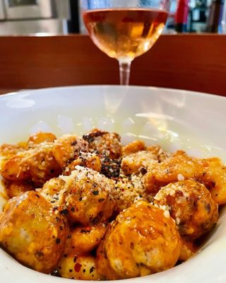 Juan Jasper Kitchen & Wine by null