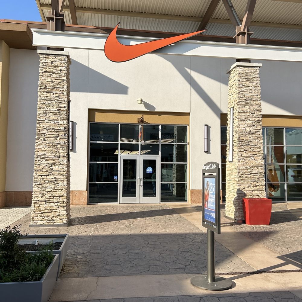 Nike Factory Store - Fort Worth - Front of store - Shoe Stores Near Me - Fort Worth, Texas Nike Factory Store - Fort Worth - Front of store - Shoe Stores Near Me - Fort Worth, Texas