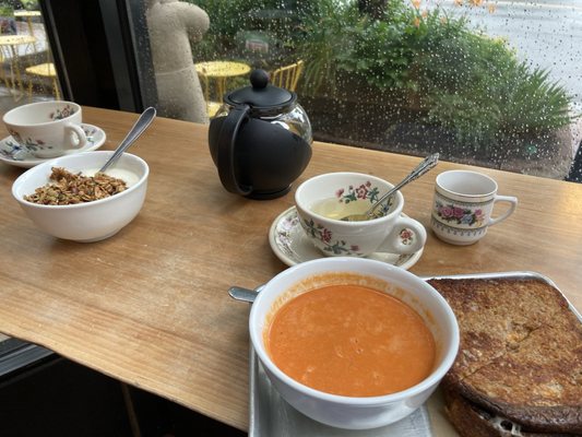 The Upper Bend by null