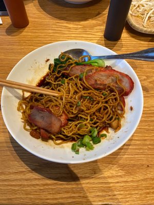 Mama Chow by null