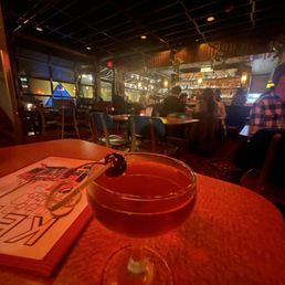 Good ambiance and drinks Good ambiance and drinks