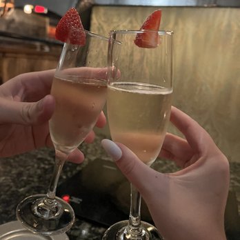 Simply Fondue - Complimentary champagne toast for our anniversary - Fondue Near Me - Dallas, Texas