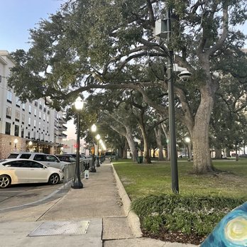 Bienville Square - Parks Near Me - Mobile, Alabama