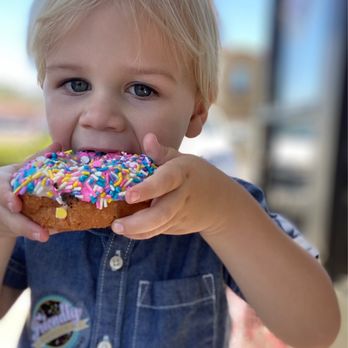 Friendly Donuts - Vegan donut! - Donuts Near Me - Orange, California Friendly Donuts - Vegan donut! - Donuts Near Me - Orange, California