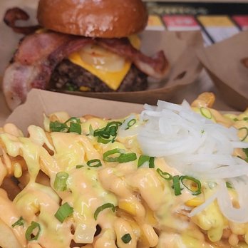 Madbun - Asian Fusion Near Me - Rancho Cucamonga, California
