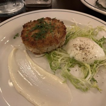 Gage & Tollner - Crab cake - American Near Me - Brooklyn, New York Gage & Tollner - Crab cake - American Near Me - Brooklyn, New York