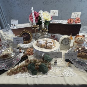 Cafe Cinnamour - Coffee & Tea Near Me - Davie, Florida
