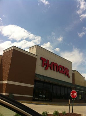 TJ MAXX - Updated August 2025 - 11 Reviews - 8571 S Howell Ave, Oak